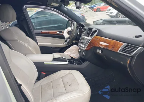 2013 Mercedes-Benz Ml 350 z USA, uszkodzony, nr VIN 4JGDA5JB8DA230487